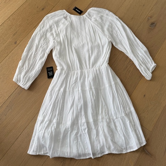 NWT Express White Textured Tiered Dress Long Sleeve Small - Picture 7 of 7